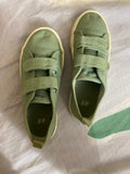 H&M UK Slip On Sneakers / Size 31-32