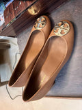 Tory Burch Shoes / Size US 5