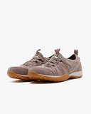 Shoes / Size US 6 / EURO 37