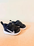 Baby Joggers / Size 17