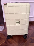 American Tourister Carry