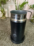 Nespresso Vertuo Plus Coffee Machine & Nespresso AeroMilk Frother