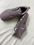 Cloud 6 Shoes /  US Size 8